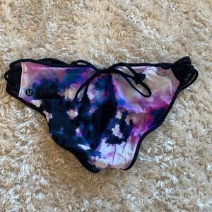 Lululemon swim bottoms